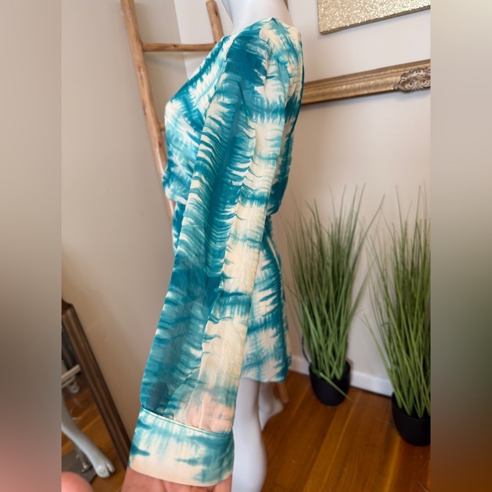 Rory Becca Revolve Ladera Open Back Teal Tie-Dye Long Sleeve Dress Small - Picture 4 of 8